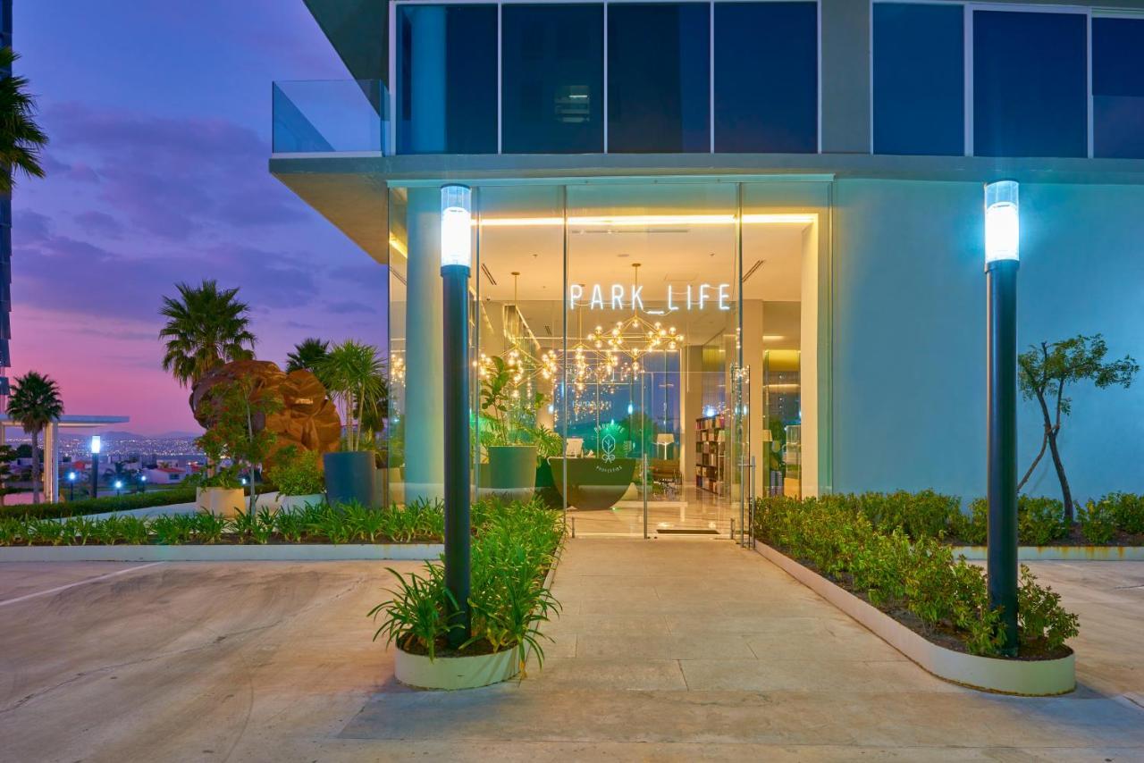 Park Life Queretaro Aparthotel Екстериор снимка
