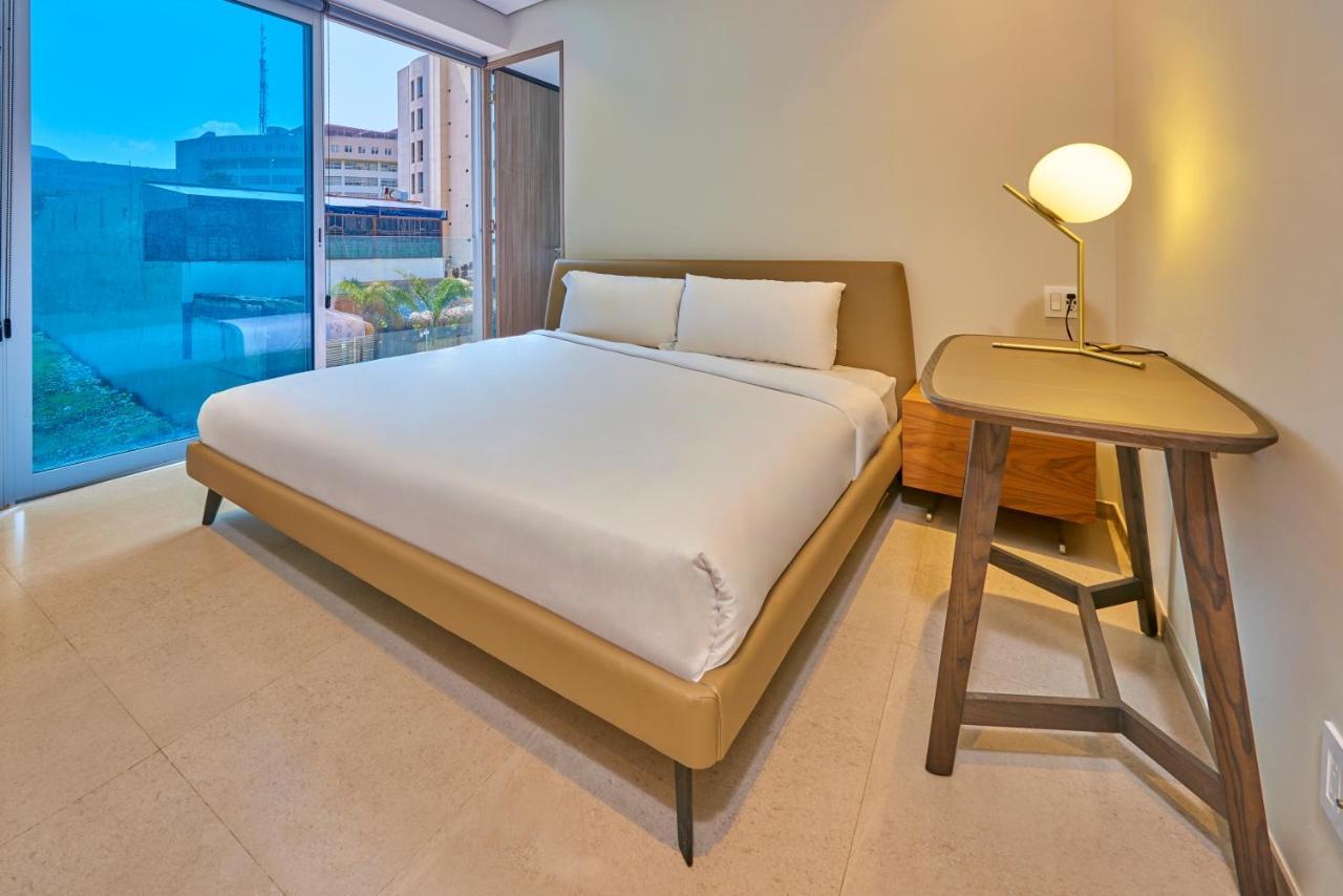 Park Life Queretaro Aparthotel Екстериор снимка