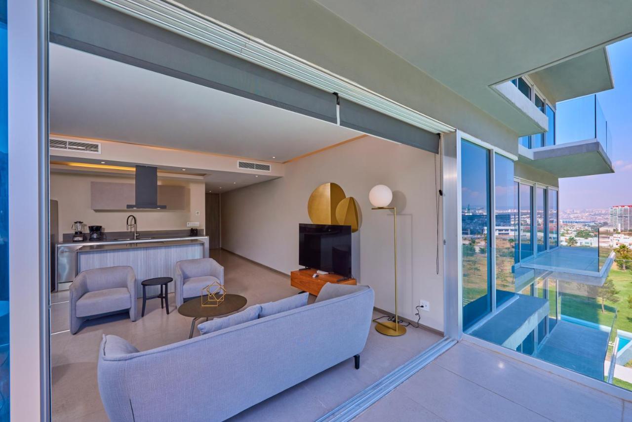 Park Life Queretaro Aparthotel Екстериор снимка